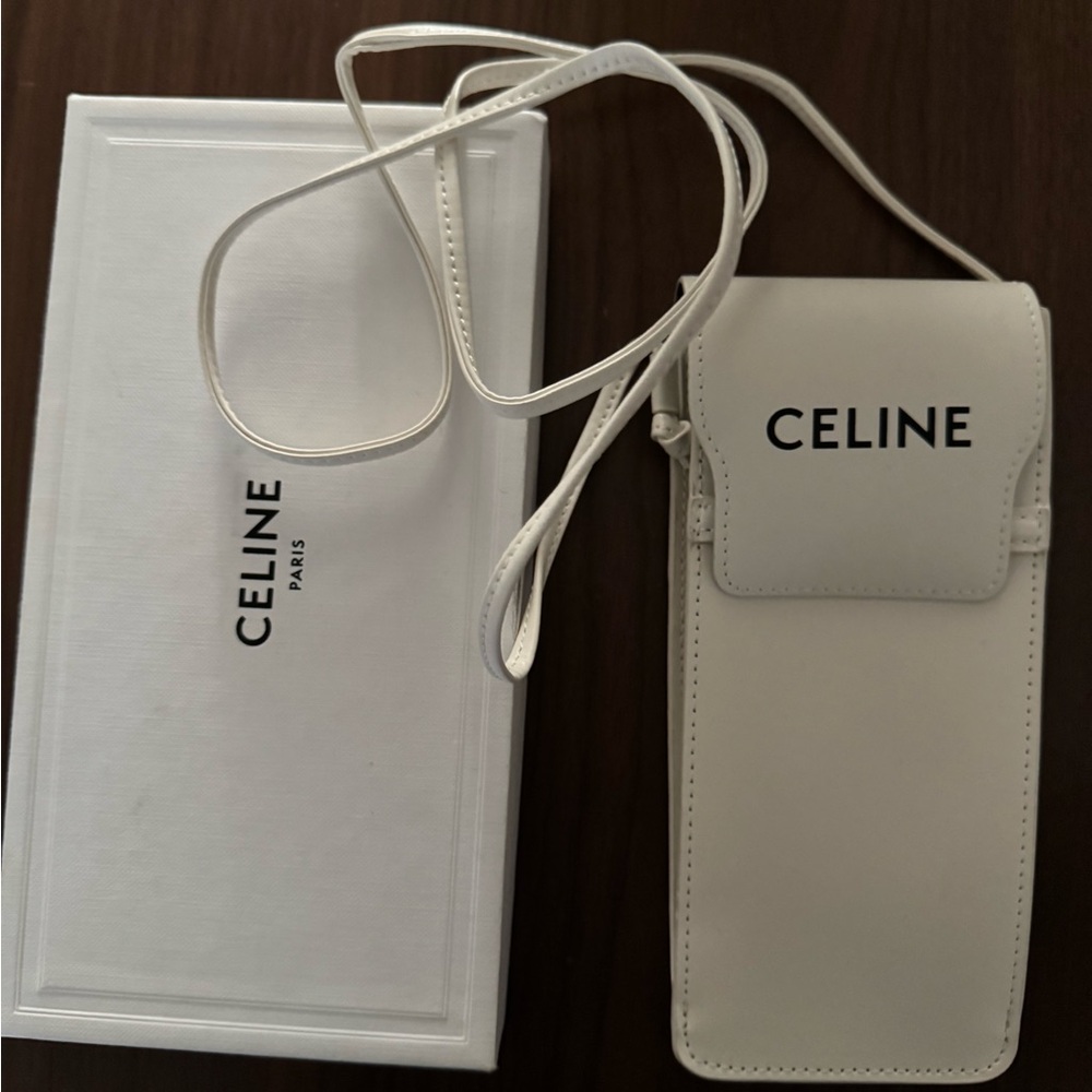 Celine case - Picture 2 of 3